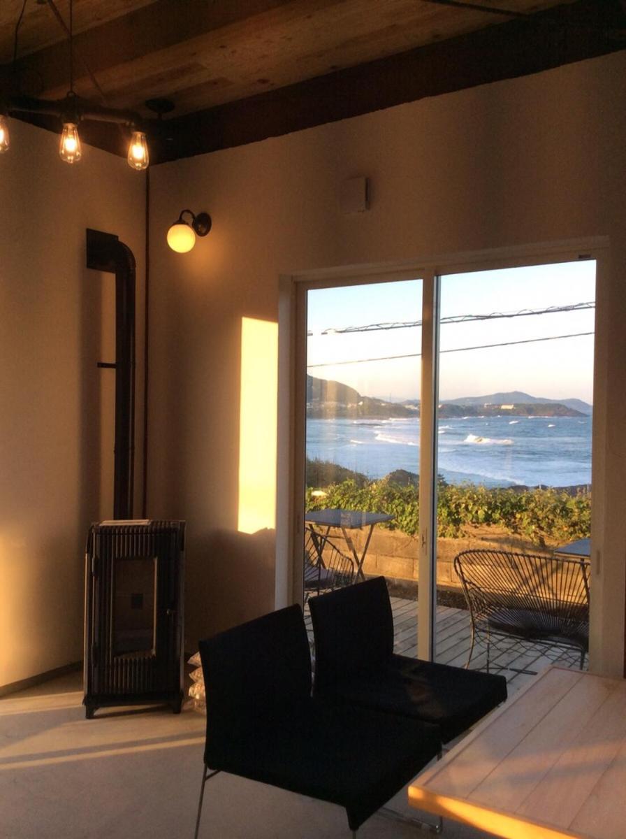 Guesthouse ＆ Beach Cafe Fuego Hyuga Exterior foto